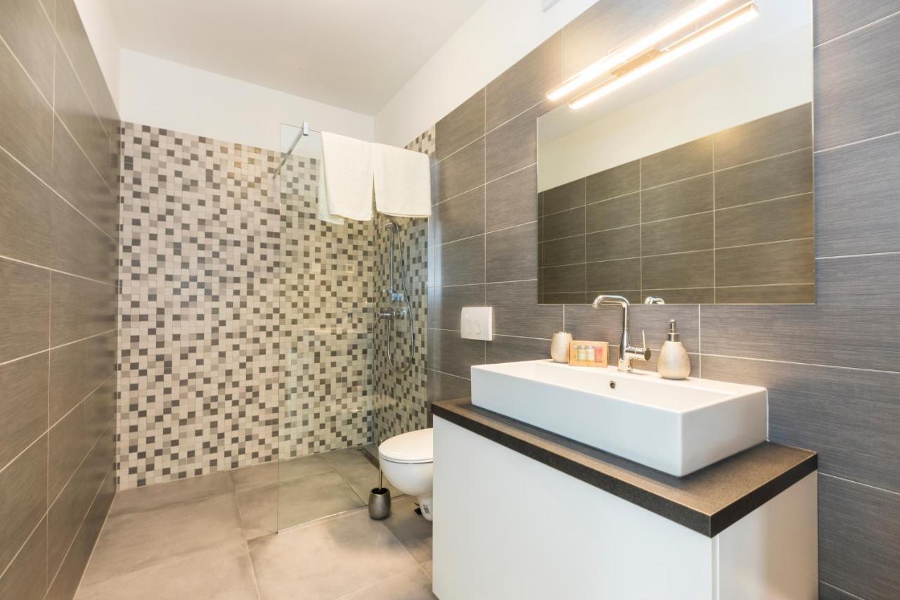 Valbay Residence มาลีโลชินจ์ ภายนอก รูปภาพ