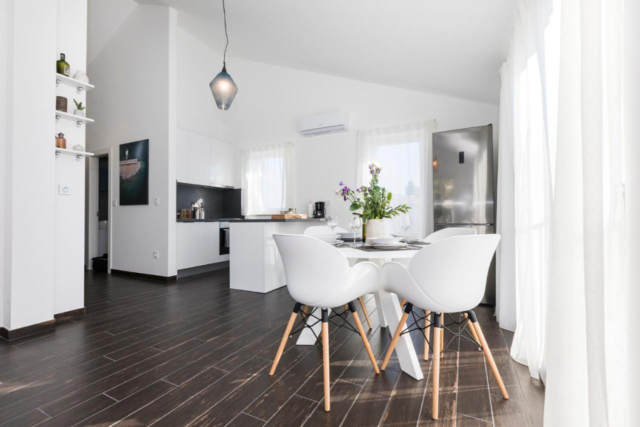 Valbay Residence มาลีโลชินจ์ ภายนอก รูปภาพ